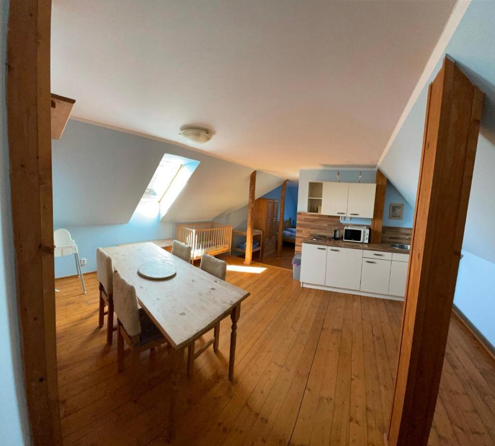 Kozakov Apartmany - Druhe Patro Tatobity Екстер'єр фото