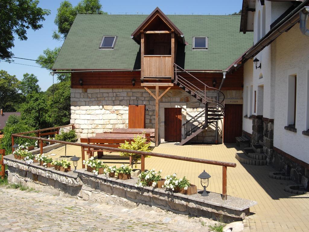 Kozakov Apartmany - Druhe Patro Tatobity Екстер'єр фото
